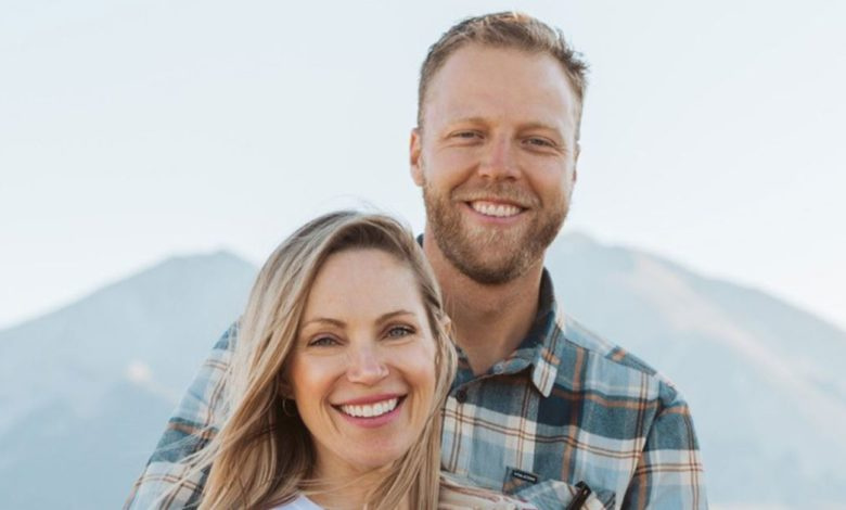 Bachelor's Sarah Herron forventer første barn med forlovede efter at have gennemgået IVF
