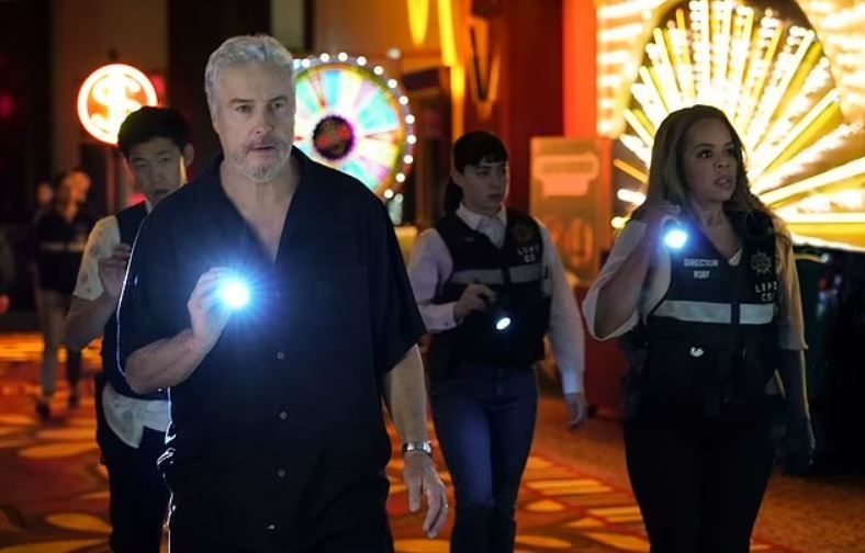 CSI: Vegas für Staffel 2 verlängert; William Peterson kein Teil mehr