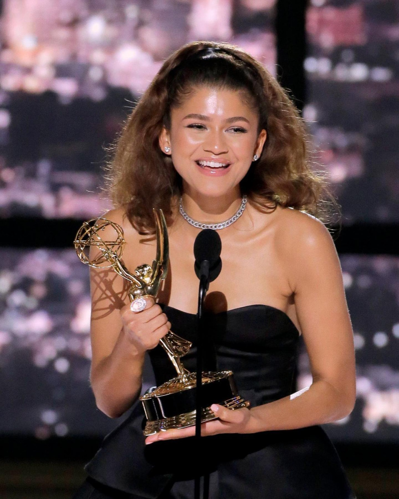 Emmys 2022: Zendaya làm nên lịch sử với chiến thắng thứ hai cho ‘Euphoria’