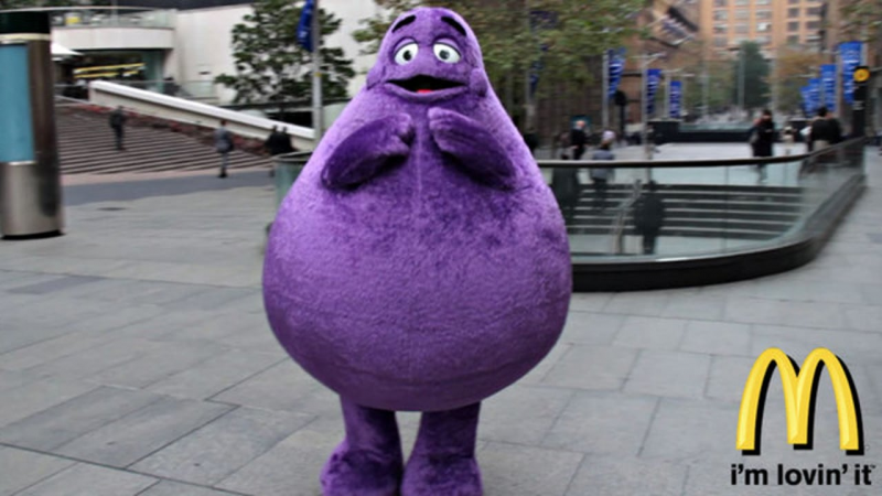 C'est quoi Grimace ? Le personnage géant violet de McDonald's expliqué