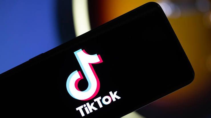 TikTok llança la prova d'històries de TikTok