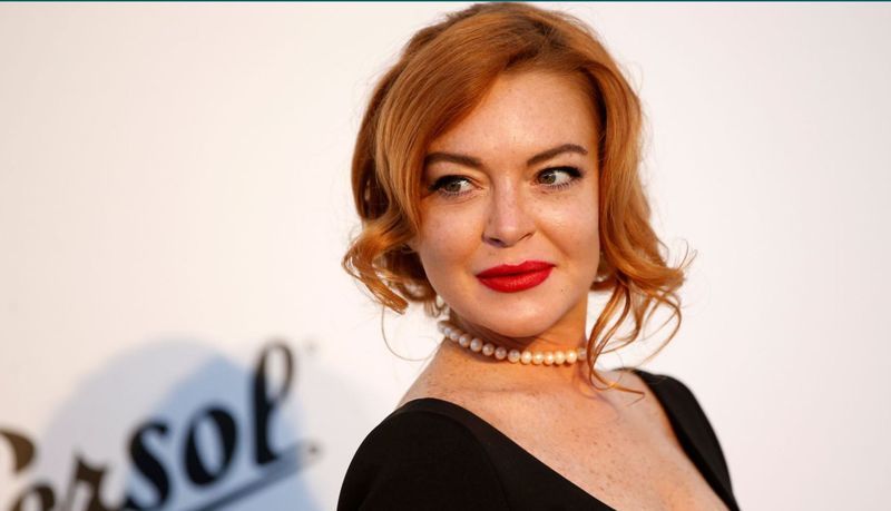 Lindsay Lohan se po dvou letech vztahu zasnoubila s Bader Shammasem