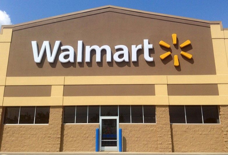 Walmart è aperto a Capodanno ea Capodanno?