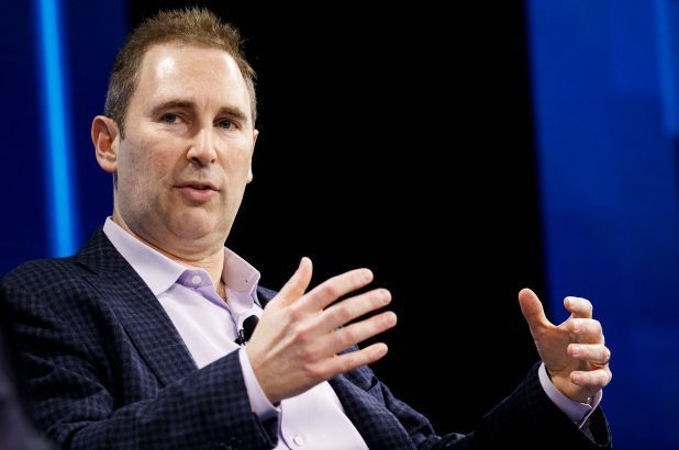 Andy Jassy se stává novým generálním ředitelem Amazonu, přebírá vedení po Jeffu ​​Bezose