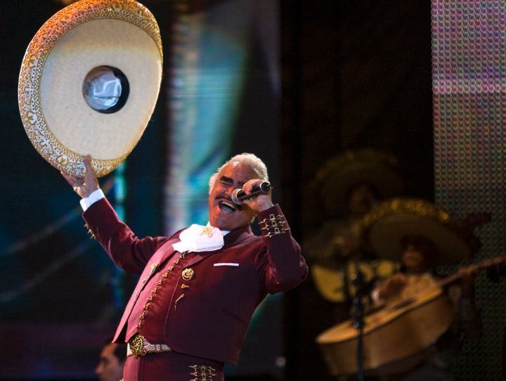 Legendarny meksykański piosenkarz Vicente Fernandez nie żyje w wieku 81 lat