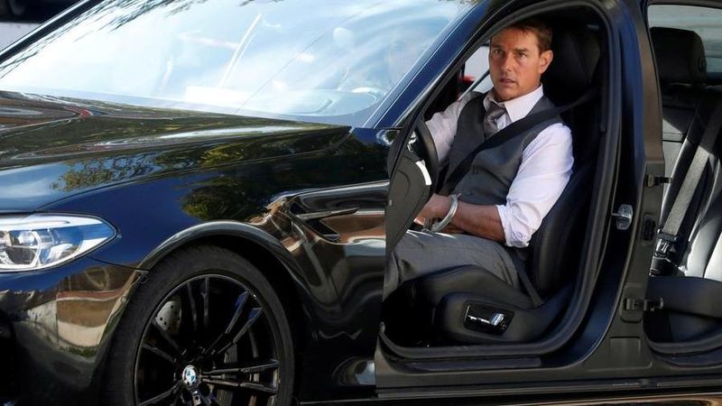 BMW Toma Cruise se zavazadly odcizenými během natáčení „Mission: Impossible 7“